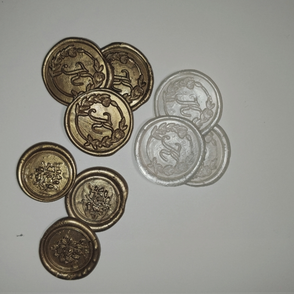 Elegant Gold and White Wax Seals